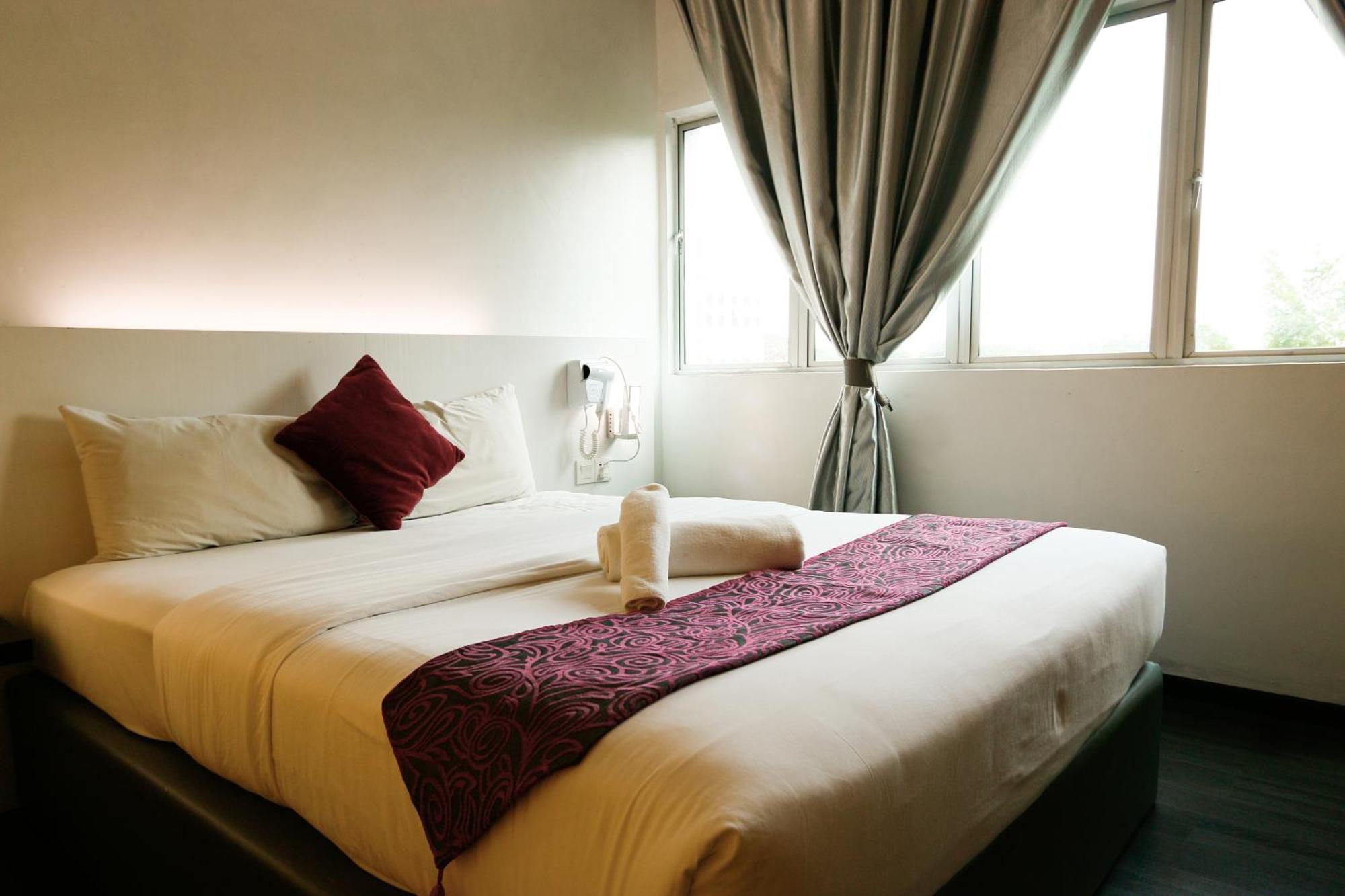 Golden Roof Hotel Ampang Ipoh Exterior foto